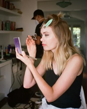 Sara Paxton Instagram - ✨Blonde. Sep 28✨ 📸 @ivanarose @itsamandalim @bobbyeliot #blondeonnetflix