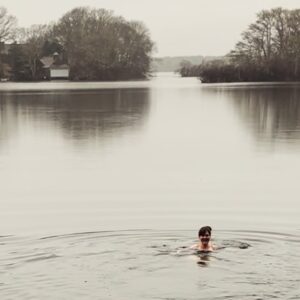 Sara Rue Instagram - 38 degrees on my Birthday... This is my first cold plunge in nature. It was pretty cool (pun intended). 

Grateful for another year around the sun.