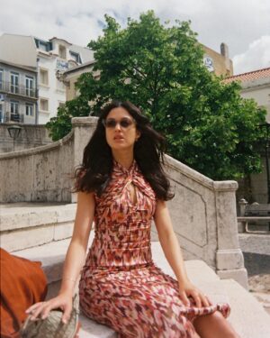 Sara Salgado Instagram - Me and my @furla sunglasses are ready for our best summer yet ☀️
#FurlaSunseekers #FurlaItalianMoments