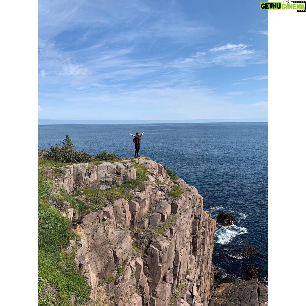Sara Canning Instagram - I call this: Savonna and Sara Both Happen to be in Newfoundland and Do Really Well at Having a Day Off