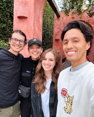 Sara Dietschy Instagram - Moving to LA photo dump part 2: FRIENDS

I’m going to be honest I overestimated what I could juggle the past couple months… there are a lot of balls in the air with moving cross country and video projects. However my heart is full with how many friends I’ve been able to see so far 🧡 there really is nothing like venting to people who know exactly what you’re going thru and know how to help. 

Looking forward to getting my life together and seeing more homies 🥺