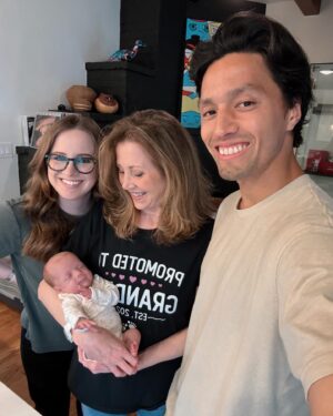 Sara Dietschy Instagram - Our little miracle baby ❤️ Baby Peach was born 3 months early at only 1lbs 15oz. The past few months have been some of the hardest but we are so thrilled to have her home 🫶🏻 we are obsessed 🥰 Full story in Sara’s new YouTube video link in bio