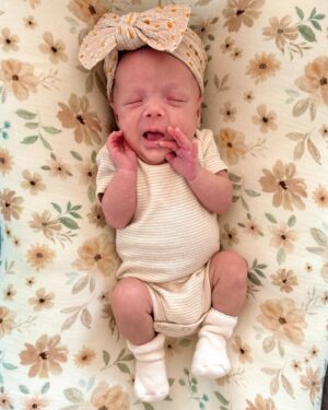 Sara Dietschy Instagram - Our little miracle baby ❤️ Baby Peach was born 3 months early at only 1lbs 15oz. The past few months have been some of the hardest but we are so thrilled to have her home 🫶🏻 we are obsessed 🥰 Full story in Sara’s new YouTube video link in bio