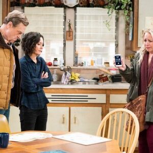 Sara Gilbert Instagram - Don’t miss #TheConners emotional Season Finale TONIGHT on ABC‬