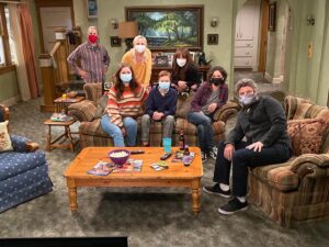 Sara Gilbert Instagram - It's #TheConners last new episode of 2020 tonight at 9/8c on ABC. We'll see you back in January. From our couch to yours, wishing everyone a healthy and safe holiday season.