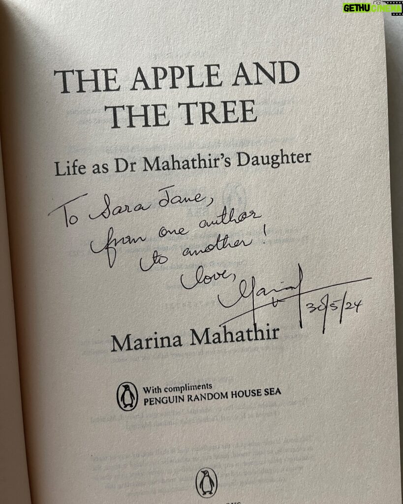 Sara Jane Ho Instagram - Highlights from Kuala Lumpur and was honoured to receive my kind and gracious friend and former first daughter Marina Mahathir’s new book ‘The Apple and The Tree.’ The perfect way to start my Malaysian journey and understand its diverse culture and rich history ❤️