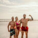 Sara Malakul Lane Instagram - bro-sis-bro ❤️ @mr.alex.lane @tommythebrotrainer
