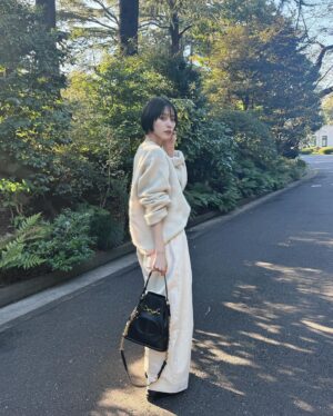 Sara Minami Instagram - 今夜のご飯はシチュー🐼