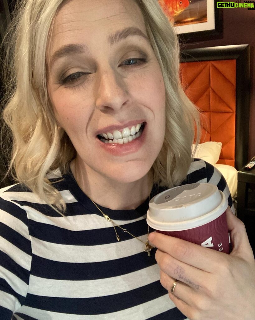 Sara Pascoe Instagram - If you want to feel cool in a coffee shop why not walk into the wrong side of the automatic door and spill coffee all over the outfit you were planning to wear on BBC Breakfast? Pls buy my book Weirdo in paperback. I smell of coffee.