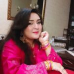 Sara Raza Khan Instagram - Chan Chan de samne aa gaya Mein dowan tun sadqe jawan sohneyo Eid Mubarak❤ #day2 #eid #sararazakhan Watch EID YOUTUBE VLOG LINK🔗 IN BIO