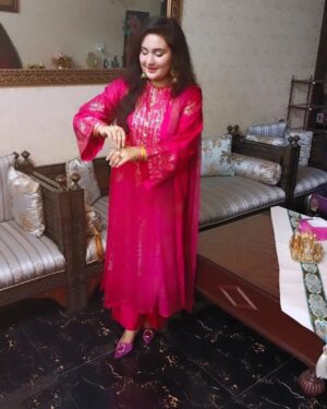 Sara Raza Khan Thumbnail - 142 Likes - Top Liked Instagram Posts and Photos
