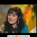 Sara Raza Khan Instagram - Sakal ban ❤️ A Beautiful rendition by my Teacher Ustad Abdul Rauf Saheb!!!! . @sararazakhan 💫 . . #singersadda #purebliss #sakalban #heeramandi #reels #musicians #loop #oldisgold #artist #blissful