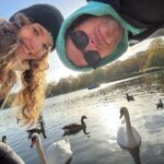Sara Sandeva Instagram - PF 2224 ❤️ p.f. Ten rok není překlep.