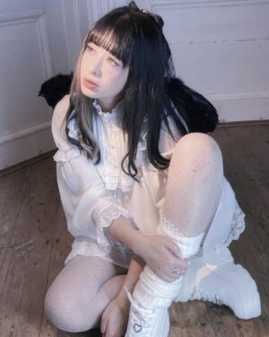 Sarah Bonito Instagram - My wings were made to soar ଘ(੭ˊᵕˋ)੭* ੈ✩‧₊˚