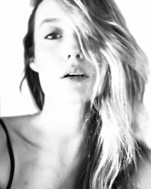 Sarah Dumont Instagram - Selfies