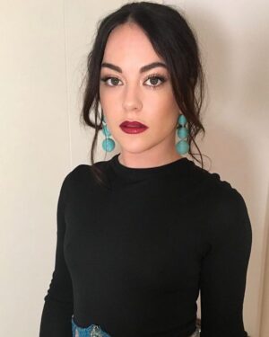 Sarah Greene Instagram - Thank you @sarahjanewai and @ctilburymakeup for my face and @lewis_pallett for my hairs #esawards