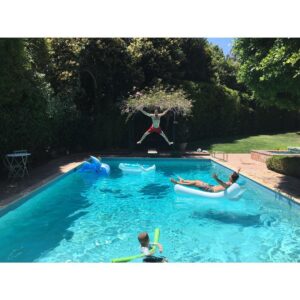 Sarah Lancaster Instagram - V A C A T I O N !