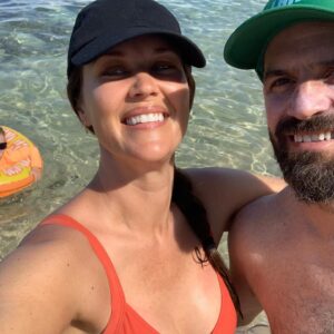 Sarah Lancaster Instagram - Aloha photo dump 🐢🏝🐠🌺🤙
