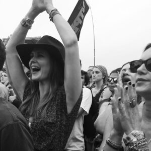 Sarah Lancaster Instagram - I ❤️#TheHeadAndTheHeart
