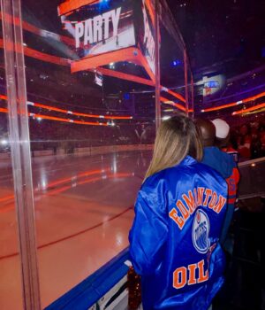 Sarah Nurse Instagram - kinda cool to be on the other side of the glass, Oil Country was lit 🔥 #25