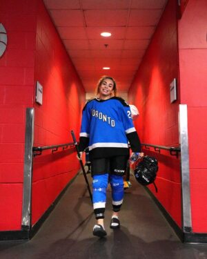Sarah Nurse Instagram - just some hockey & things @nhl @thepwhlofficial
