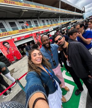 Sarah Nurse Instagram - i love a Canadian Grand Prix this time of year! F1 never disappoints, thank u @peroni_ca #PeroniNastroAzzurro #SaluteTifosi 🏎️
