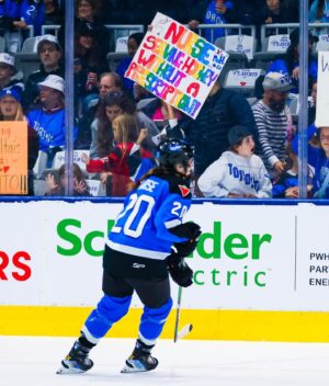 Sarah Nurse Instagram - this season was something special ✨

playing for toronto is such a privilege and i had the BEST time, our fans in this city and around the world showed up for us every step of the way. it exceeded all expectations and i can’t express enough gratitude to all of our staff, partners & investors who made professional women’s hockey a reality. to everyone who embraced, supported & hyped the pwhl, thank you. 

from toronto w love 💙