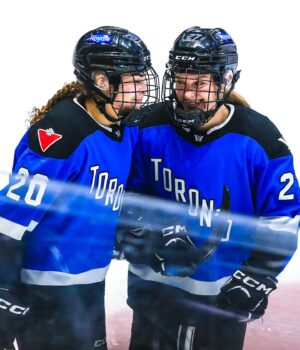 Sarah Nurse Instagram - this season was something special ✨

playing for toronto is such a privilege and i had the BEST time, our fans in this city and around the world showed up for us every step of the way. it exceeded all expectations and i can’t express enough gratitude to all of our staff, partners & investors who made professional women’s hockey a reality. to everyone who embraced, supported & hyped the pwhl, thank you. 

from toronto w love 💙