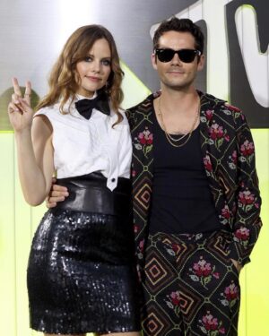 Sarah Ramos Instagram - VMAs plus one stage mom Swiftie chic as @taylorswift somehow made a massive awards show feel like dancing round the kitchen in the refrigerator light. Some guy named Dylan followed me around all night but honestly he was p cool I think he might have a future in Hollywood! #thisoneisfortheboyswiththeboominsystem 
👗: Vintage Chanel from @tabvintage & my personal Versace Bratz shoes
💄: @kirinstagram 
💇‍♀️: @xaviervelasquez