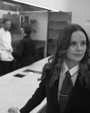 Sarah Ramos Instagram - I’m in the new season of The Bear. Please respect my haters’ privacy during this difficult time. 🐻🐻🐻🐻🐻🐻🐻🐻🐻🐻🐻🐻🐻🐻🐻 Thank you @chrisstorer for inviting me to guest star on the coolest show in town alongside an up & coming British actress, @courtney__storer for being a culinary fairy godmother, the writers and crew for making a tv show that feels like a real tv show you know what I mean, @ebonmossbachrach for being a star, and the @everrestaurant team for letting me stage with my muse Matthew the expo and for always playing Matthew McConaughey’s audiobook in the bathroom.