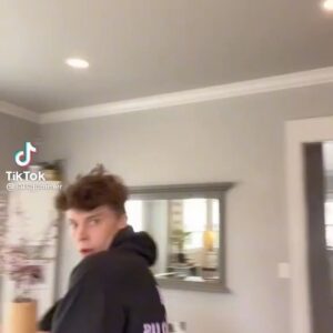 Sarah Ramos Instagram - If you haven’t listened to ZADDY yet, that’s really unprofessional