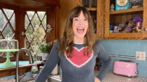 Sarah Ramos Instagram - ☕️ GILMORE GIRLS ☕️ filmed, acted & edited by me