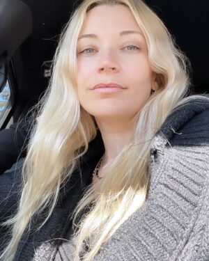 Sarah Roemer Instagram - From Napa to San Diego. California cruis’n.
