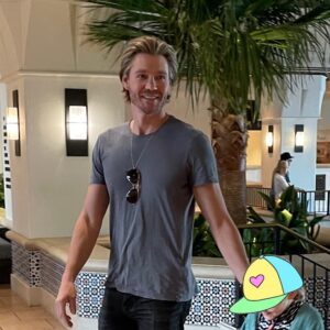 Sarah Roemer Instagram - Happy Valentines Day handsome husband! 💕@chadmichaelmurray #myvalentine 
We super love you! #valentinesday