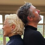 Sarah Beeny Instagram - For the first time in ages, my hair is longer than Graham’s!!! Xx
