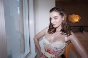 Sarah Bolger Thumbnail - 11.6K Likes - Top Liked Instagram Posts and Photos