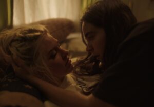 Sarah Desjardins Instagram - LITTLE BOOMS ✨

More stills because our baby is coming soon!!
can’t wait for you to watch @rachelronrose story unfold. 
I’m so proud of the entire teams work on this. 

Incredible cinematography by @mabelengg 🥹

@littleboomsfilm @littleboomsfilm @littleboomsfilm
