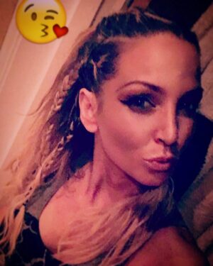Sarah Harding Instagram - #insomnia (normally was up at this time in Austria 🙈) so got got bored trying and failing to get back off straight away and decided to post this crazy hair pic I tried last night #lol 😌 enjoy 😂 fingers crossed...back to 💤💤💤 now hopefully...😣😘🙏🏻 big 💋all xxx