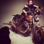 Sarah Harding Instagram - Great shoot today for @blucigsuk with ledge photographer @michelacomte...great team. Thank you! Female #jamesdean minus the #nicotine 🙌🏼🤘🏻💋 - Amazing day of shooting! Biker chic ;) Want to be shot by Michel in LA? Just tell #blucigsUK what you'd do…#justmeandblu😉