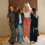 Sarah Wright Instagram - 2 “daze” of pure magic with @broad_ideas_pod x @themotherdazepodcast hosted by @fredasalvador and @1hotel.sanfrancisco. Cannot wait to do it all again this fall!! To everyone who came out thank you! To those who couldn’t make it don’t worry we have more coming!! @jessiinsanfrancisco your photos truly capture the love, joy and feeling of these events. Thank you to our sponsor @needed for nourishing and powering us all and to our sponsor @oseamalibu for giving us the gift of glow. Who’s coming next time?? @rachelbilson @obliviaallen @teresapalmer and myself are all wearing @thisisthegreat_ ✨🙌🏻✨🙌🏻✨