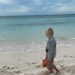 Sarah Wright Instagram - Out now on @themotherdazepodcast we discuss our holiday travels and time unplugged, we talk about our intentions for the new year, goal setting and dreams for our dazies!! Find us now wherever you listen to podcasts!!