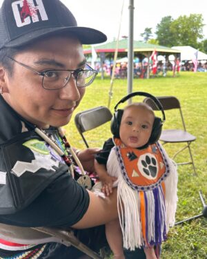 Sarain Fox Instagram - G’ZAAGIN DADDY! 

We love you to the moon and back.

My heart heals every day that we walk this journey together. Our babies have the best dad. I love watching you work hard at your relationship with them. Creating a strong foundation to grow from. 

Miigwetch for bringing the language and the drum into our everyday lives. I am forever grateful.

Happy Father’s Day babe! 

Love you! 

-Maamaatesiinh, ANimkiibanasie and Me!