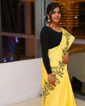 Saranya Pradeep Instagram - #throwback Ambajipeta Marriage Band
Pre-release Event
.
.
Designed and Styled by : @prathibhaa_reddy 
Jewellery : @justjadaujewellery 

#streaming on AHA from March 1st

#ambajipetamarrigeband #streaming #on #aha #from #march #1st #family #entertainment 
#love #drama #family #emotions #brothersisterlove #friendship #revenge #everything #only #on #aha