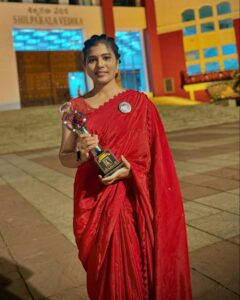 Actress Saranya Pradeep HD Instagram Photos and Wallpapers May 2024