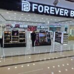 Saraswathi kuna Instagram - Any time is a good time to start a business #franchise #foreverbeautycosmeticos
