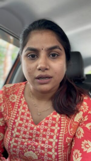 Saraswathi kuna Instagram - Roja garu Sharmila akka gurinchi ala ela matladatharu @realyssharmila @rahulgandhi @incindia @indianyouthcongress @maa_vuuru_srikakulam @mysrikakulam @srikakulam__official