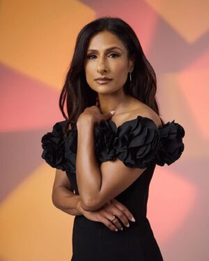Sarayu Blue Instagram - Thank you @variety for including me in your #Emmy Studio Portrait series!! 🫶🏾💜

#ShortButSweet ##Emmys #Expats #FYC

Styling: @jasonrembert 
Asst: @ww.ilt @mrjla @thestylistguy 
Hair: @eduardomendezhair 
Makeup: @kristenebmakeup 
Earrings: @daniellemorganjewelry 

📷: @dandoperalski
✏️: @emilylongeretta