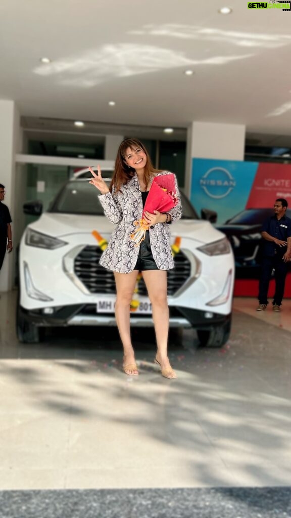 Sarika Dhillon Instagram - Say hello to my new 🚘 ❣️ Happiness is gifting yourself a new Car😇