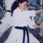 Sarimah Ibrahim Instagram - Fun fact: I do have a black belt in Karate. Goju Ryu Seibukan. 🥋 Trained for 7 years every week to get it. Ramai tak tahu. So..Saja bagitau. ☺️ Sib baik Bodyguard yg pukul Khai. Kalau Qaidah? 🥹 Does that make Qaidah scarier..? 😄😵‍💫💥 #lelakiitu #butqaidahtakbuatkarate @tv3malaysia @dramasangatmy @tontonmy @sarimahibrahim.fc