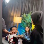 Sarimah Ibrahim Instagram - Had a blast earlier chattingwith @affendy_jailani on his Bukak Mulut podcast... 🎥🎬💚 We chatted about life, love, Gaza, work and everything in between. #bukakmulut #hotfm #koolfmmy @hotfm976 @kool101my @flyfm958 @maskteam